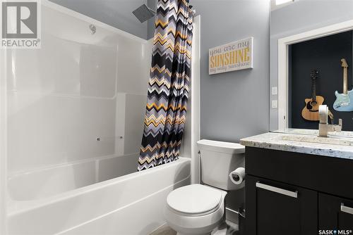 4422 Sage Crescent, Regina, SK - Indoor Photo Showing Bathroom