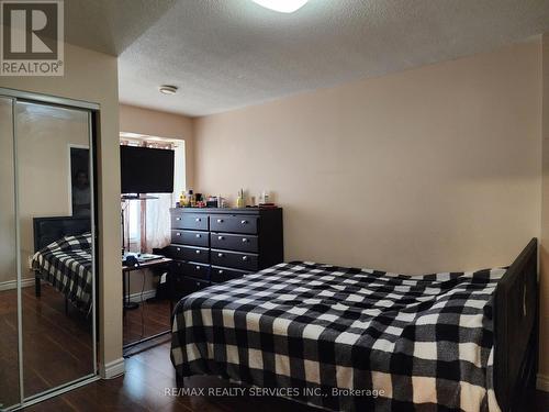 212 - 7405 Goreway Drive W, Mississauga (Malton), ON - Indoor Photo Showing Bedroom