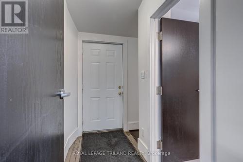 351 Oxford Street E, London, ON - Indoor Photo Showing Other Room