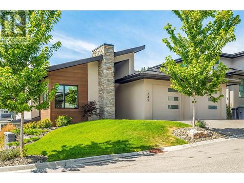 245 Summer Wood Drive, Kelowna, BC - Outdoor