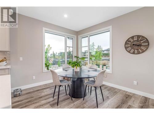 245 Summer Wood Drive, Kelowna, BC - Indoor Photo Showing Dining Room