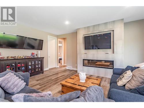 245 Summer Wood Drive, Kelowna, BC - Indoor Photo Showing Living Room With Fireplace