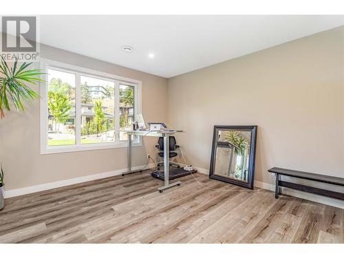 245 Summer Wood Drive, Kelowna, BC - Indoor Photo Showing Gym Room