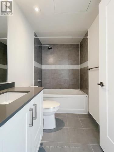 1701 - 99 John Street, Toronto (Waterfront Communities), ON - Indoor Photo Showing Bathroom