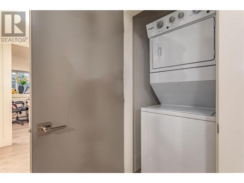 11596 Pretty Road, Lake Country, BC - Indoor Photo Showing Laundry Room