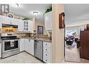 3283 Casorso Road Unit# 108, Kelowna, BC  - Indoor Photo Showing Kitchen 