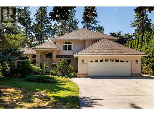 3971 Lakevale Place, Kelowna, BC - Outdoor