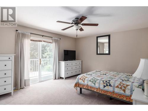 3971 Lakevale Place, Kelowna, BC - Indoor Photo Showing Bedroom