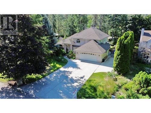 3971 Lakevale Place, Kelowna, BC - Outdoor