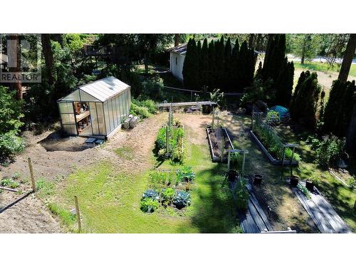 3971 Lakevale Place, Kelowna, BC - Outdoor