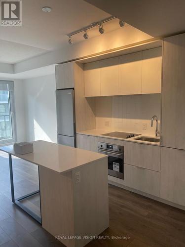 1018 - 35 Tubman Avenue, Toronto (Regent Park), ON - Indoor Photo Showing Kitchen