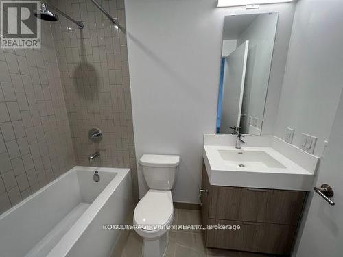 1018 - 35 Tubman Avenue, Toronto (Regent Park), ON - Indoor Photo Showing Bathroom