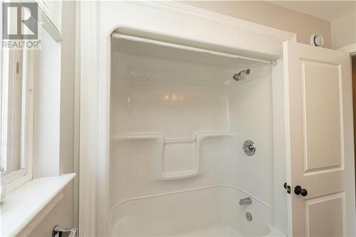 63 Holland Drive, Moncton, NB - Indoor Photo Showing Bathroom