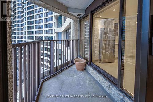 1401 - 65 Harbour Square, Toronto (Waterfront Communities), ON - 