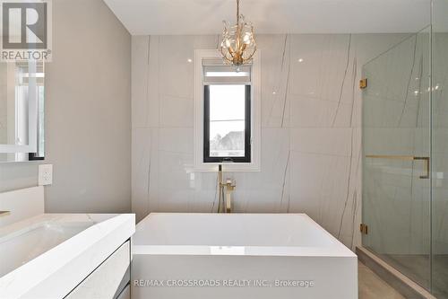 157 O'Connor Drive, Toronto (East York), ON - Indoor Photo Showing Bathroom