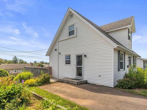 90 Glenthorn Avenue, Charlottetown, PE 