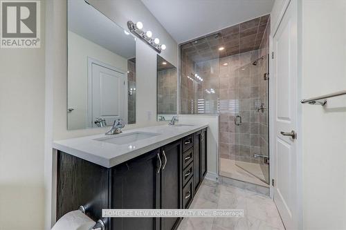 36 Andress Way, Markham, ON - Indoor Photo Showing Bathroom