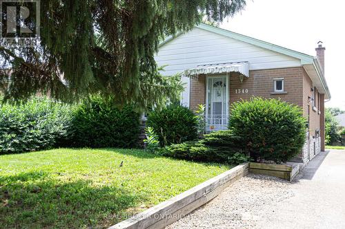 1340 Bunnell Drive, Burlington (Mountainside), ON - Outdoor