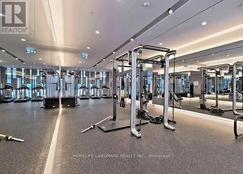 920 - 576 Front Street W, Toronto (Waterfront Communities), ON - Indoor Photo Showing Gym Room