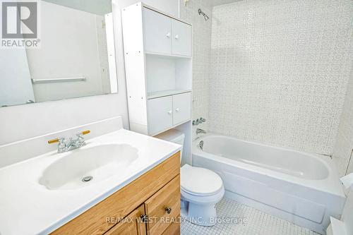 811 - 66 Falby Court, Ajax (South East), ON - Indoor Photo Showing Bathroom