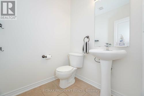 46 Maverick Crescent, Brampton, ON - Indoor Photo Showing Bathroom