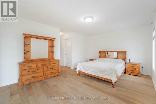 46 Maverick Crescent, Brampton, ON - Indoor Photo Showing Bedroom