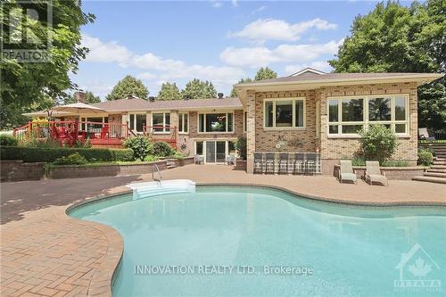 105 Locharron Crescent, Ottawa, ON - Outdoor With In Ground Pool