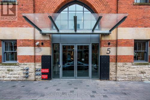 205 - 5 St Joseph Street, Toronto (Bay Street Corridor), ON - Outdoor