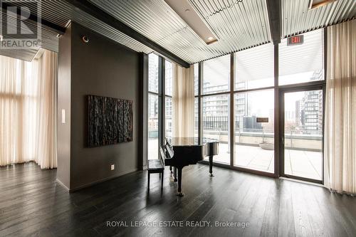 205 - 5 St Joseph Street, Toronto (Bay Street Corridor), ON - Indoor Photo Showing Other Room