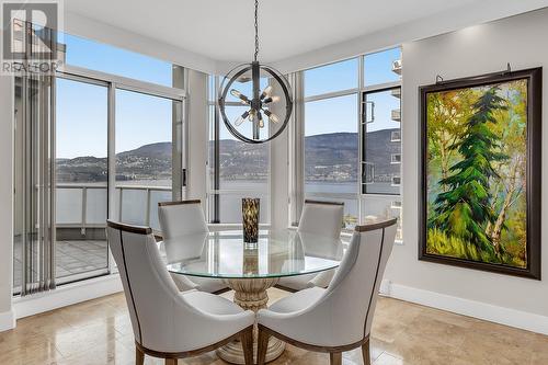 1152 Sunset Drive Unit# 1702, Kelowna, BC - Indoor Photo Showing Dining Room