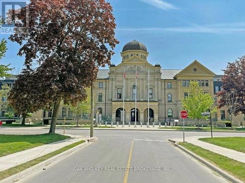 43 Queen Street, St. Thomas, ON - Outdoor With Facade