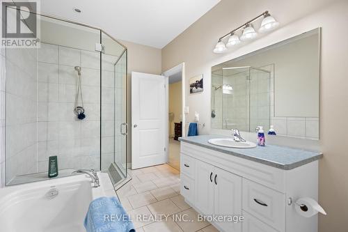 4 - 6753 O'Neil Street, Niagara Falls, ON - Indoor Photo Showing Bathroom