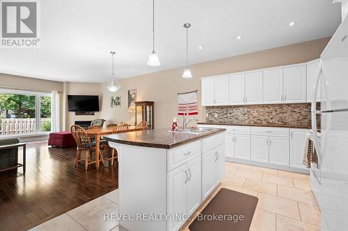 4 - 6753 O'Neil Street, Niagara Falls, ON - Indoor Photo Showing Kitchen