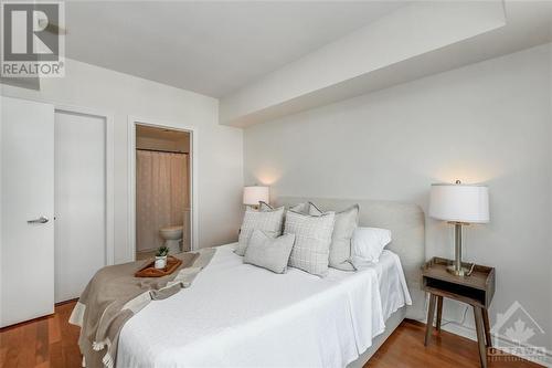 200 Rideau Street Unit#1801, Ottawa, ON - Indoor Photo Showing Bedroom