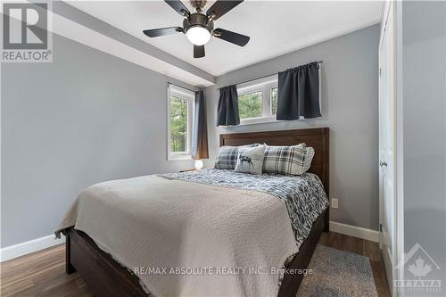 4634 Matawatchan Road, Greater Madawaska, ON - Indoor Photo Showing Bedroom