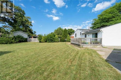 1060 Camelot Crescent, Sarnia, ON - Outdoor With Deck Patio Veranda