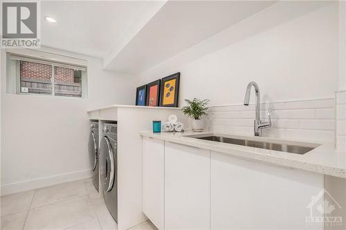 160 Begonia Avenue, Ottawa, ON - Indoor Photo Showing Laundry Room