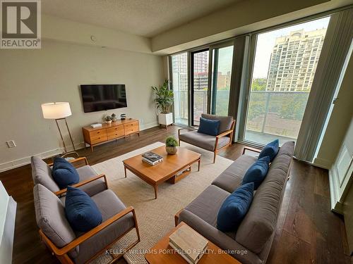 706 - 89 Mcgill Street, Toronto (Church-Yonge Corridor), ON - Indoor Photo Showing Living Room