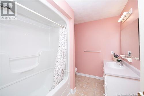 213 Shannon Drive, Moncton, NB - Indoor Photo Showing Bathroom