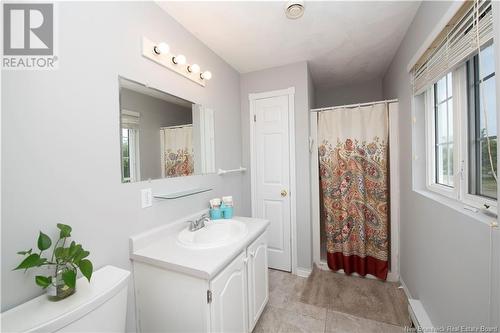 213 Shannon Drive, Moncton, NB - Indoor Photo Showing Bathroom