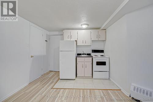 62 Brock Avenue, Toronto (Roncesvalles), ON - Indoor Photo Showing Kitchen