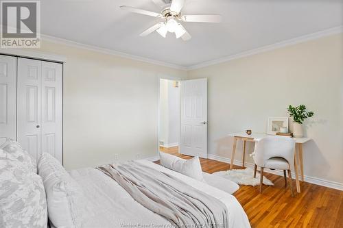 916 Laporte Avenue, Windsor, ON - Indoor Photo Showing Bedroom