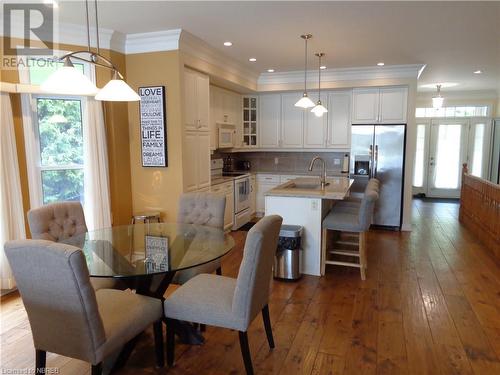 3477 Trout Lake Road Unit# 6, North Bay, ON - Indoor Photo Showing Dining Room