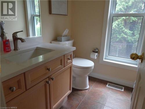 3477 Trout Lake Road Unit# 6, North Bay, ON - Indoor Photo Showing Bathroom