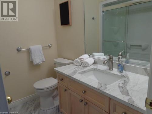 3477 Trout Lake Road Unit# 6, North Bay, ON - Indoor Photo Showing Bathroom