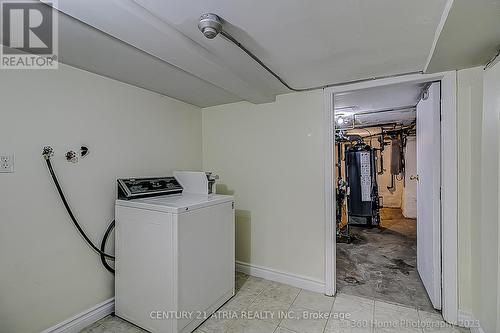 30 Lansdowne Avenue, Toronto (Roncesvalles), ON - Indoor Photo Showing Laundry Room