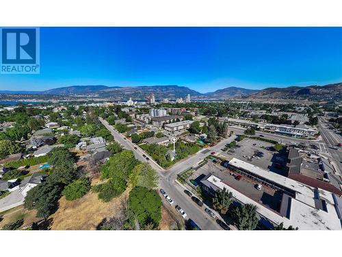 1054 Laurier Avenue, Kelowna, BC - Outdoor With View