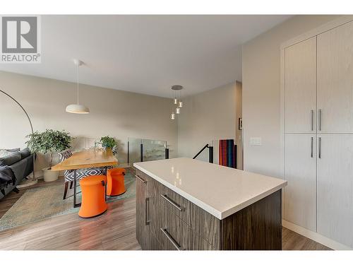 2763 Curts Street, Kelowna, BC - Indoor