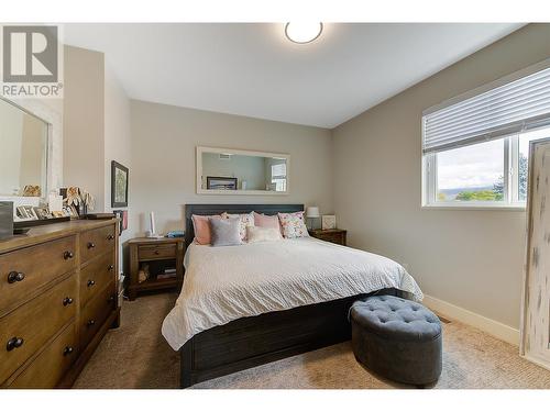 2763 Curts Street, Kelowna, BC - Indoor Photo Showing Bedroom