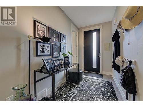 2763 Curts Street, Kelowna, BC - Indoor Photo Showing Other Room